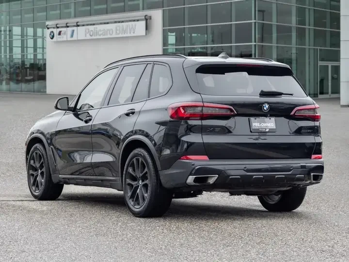 BMW X5 xDrive40i * PREMIUM ESSENTIAL PCK * ПАНОРАМА, снимка 4 - Автомобили и джипове - 54998772