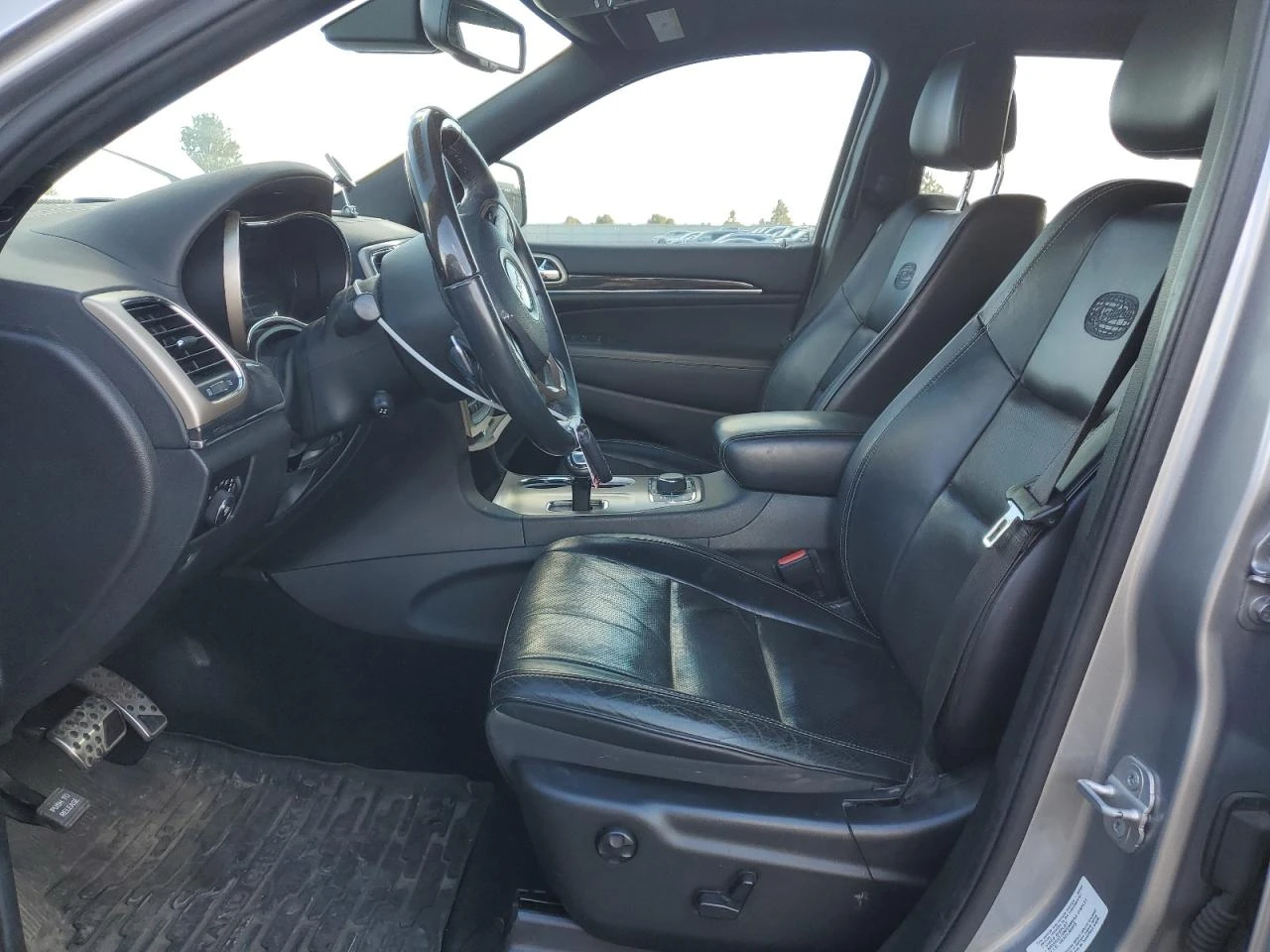 Jeep Grand cherokee OVERLAND  - изображение 8