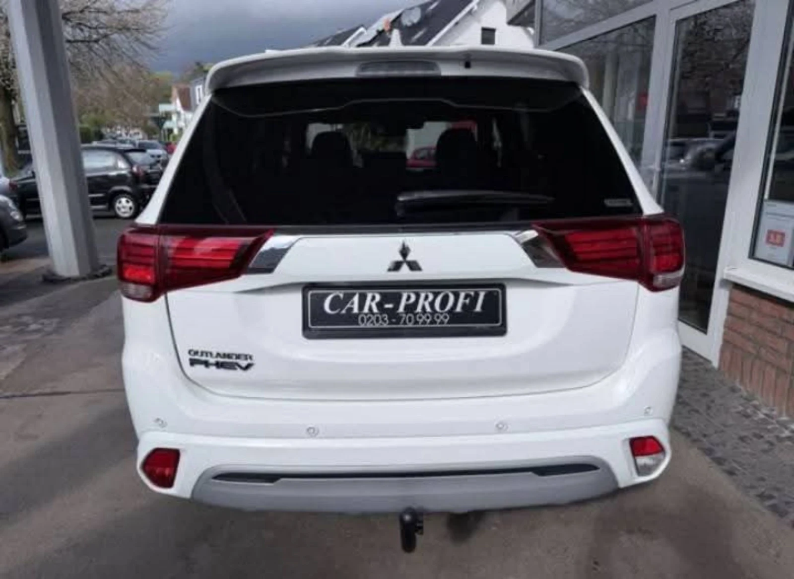 Mitsubishi Outlander Plug in Hybrid Full, снимка 8 - Автомобили и джипове - 54002701