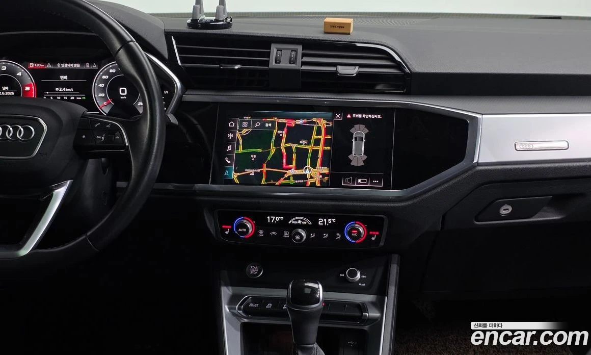 Audi Q3 35 TDI, снимка 12 - Автомобили и джипове - 55676679