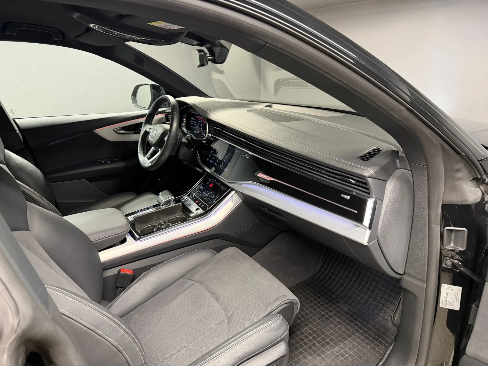 Audi Q8 50TDI S-Line* Quattro* Matrix* Air.m* B&O* Garanti, снимка 14 - Автомобили и джипове - 55847892