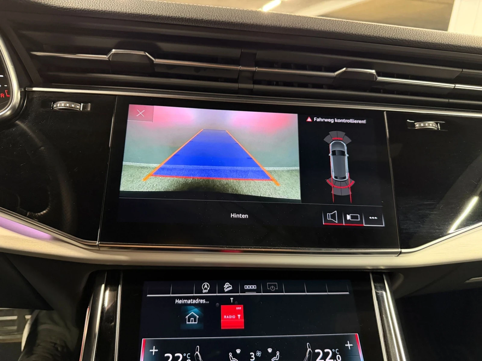 Audi Q8 50TDI S-Line* Quattro* Matrix* Air.m* B&O* Garanti, снимка 10 - Автомобили и джипове - 55847892