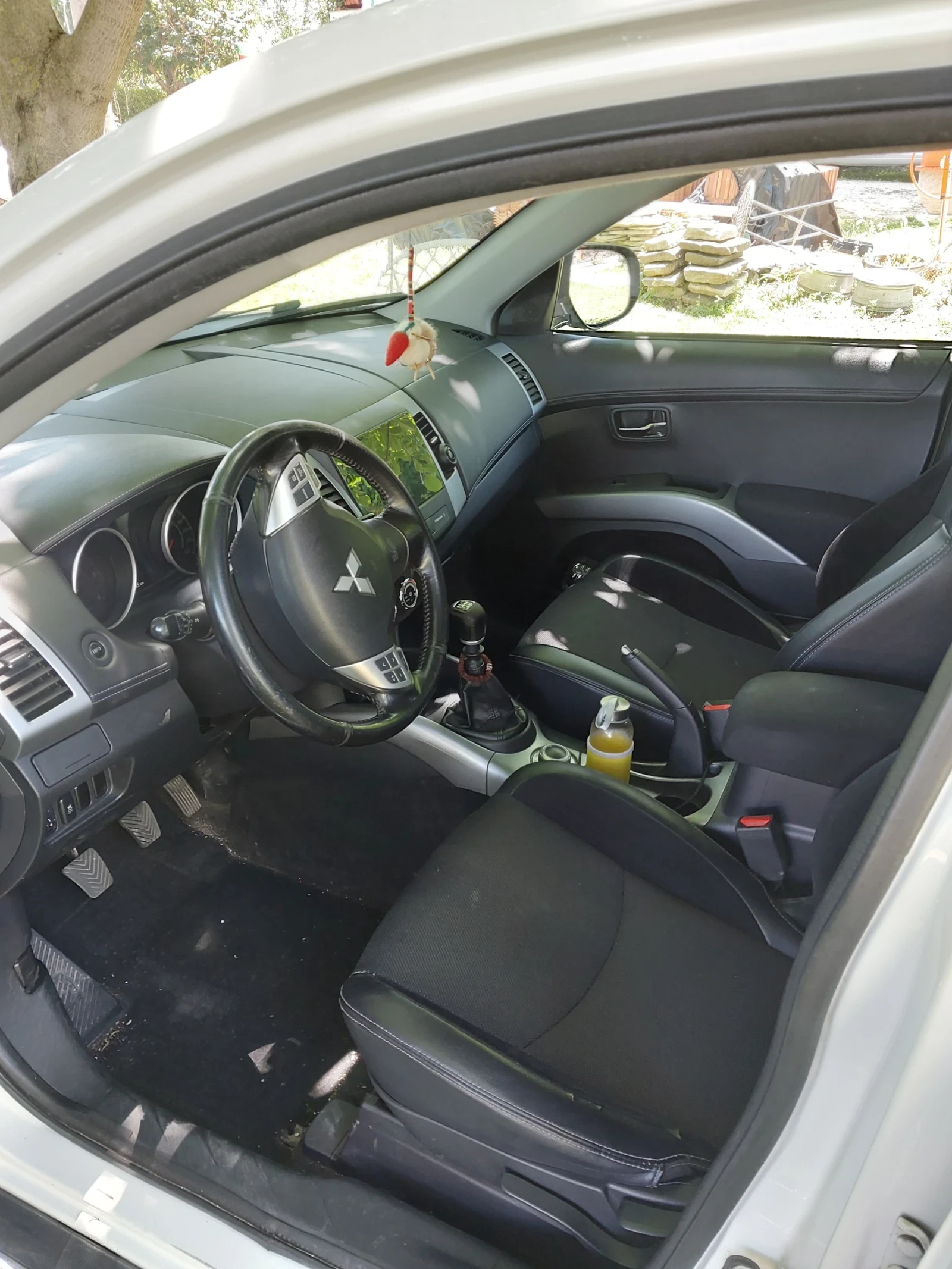Mitsubishi Outlander 2, 2 D-ID, снимка 9 - Автомобили и джипове - 56046666