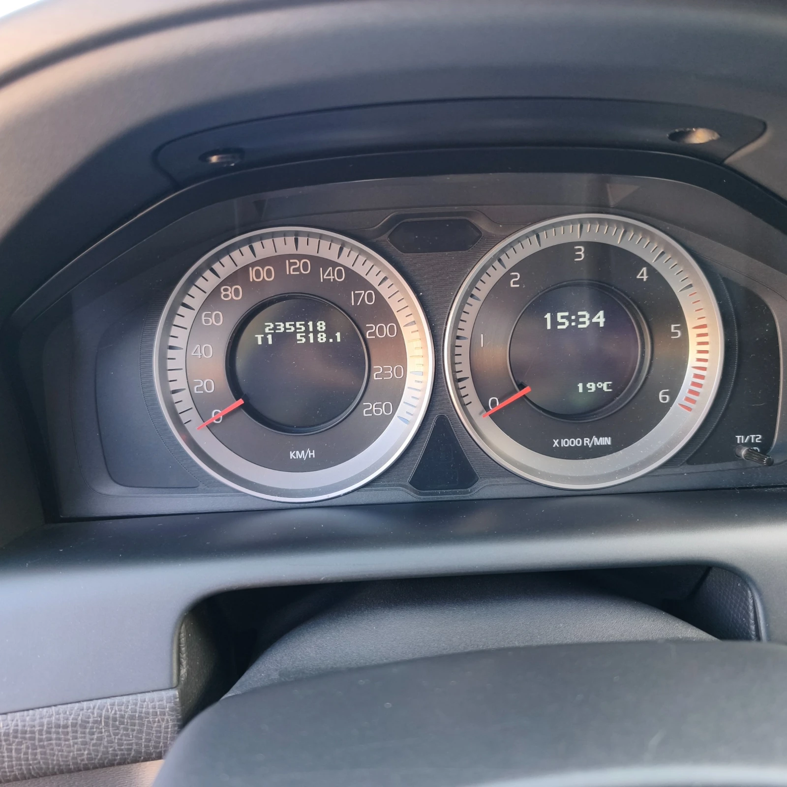 Volvo XC60, снимка 10 - Автомобили и джипове - 56597478