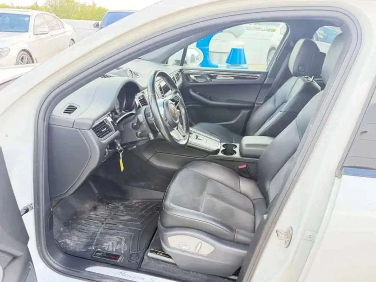 Porsche Macan, снимка 11 - Автомобили и джипове - 56688736
