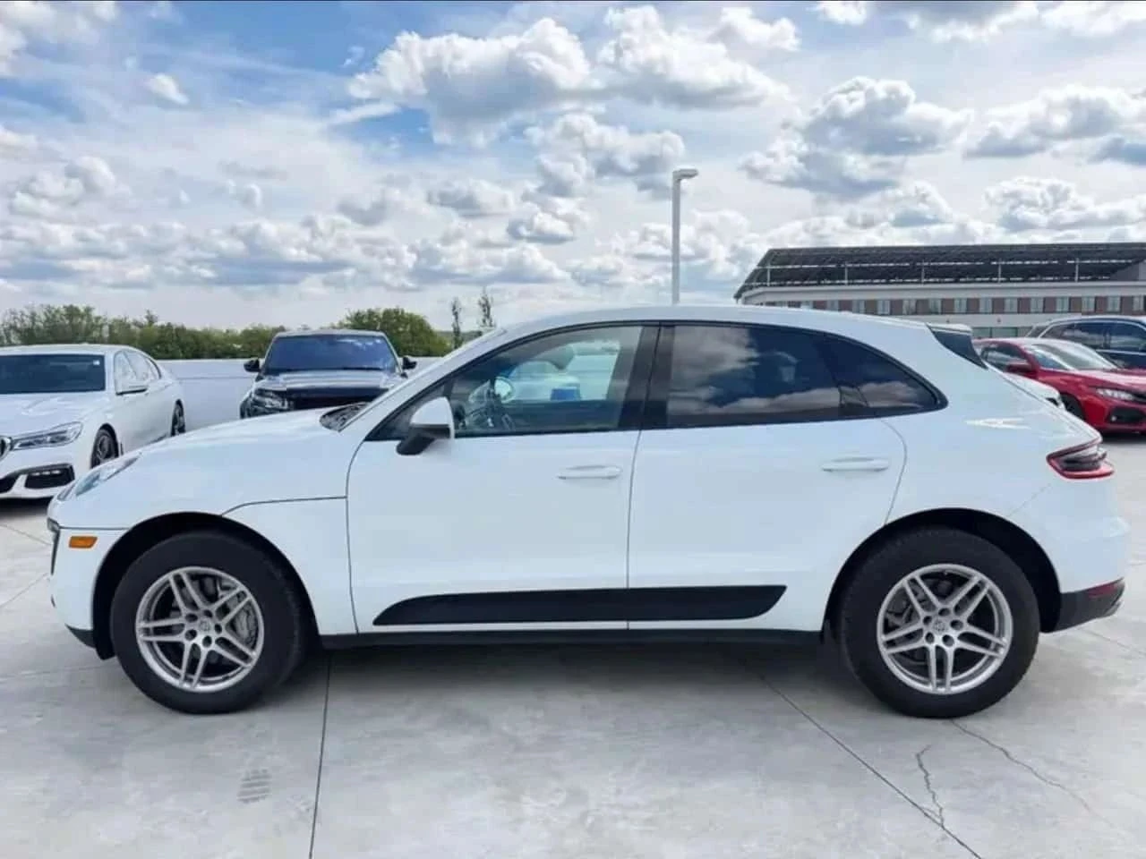Porsche Macan, снимка 4 - Автомобили и джипове - 56688736