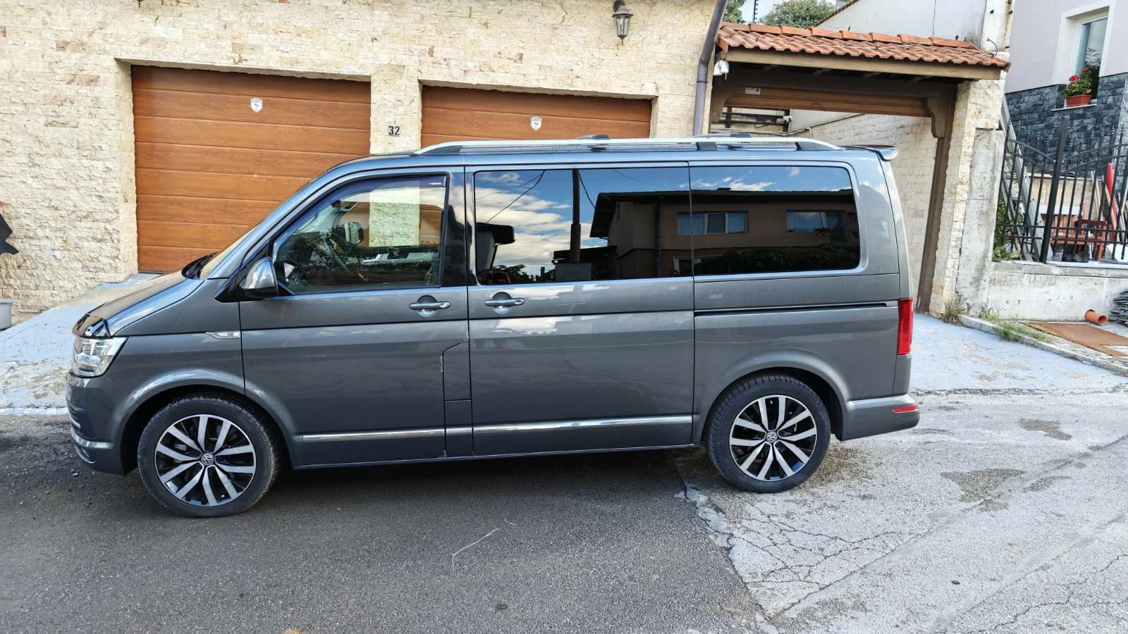 VW Multivan Bi-TDI 4 MOTION | Mobile.bg � ����������� 2