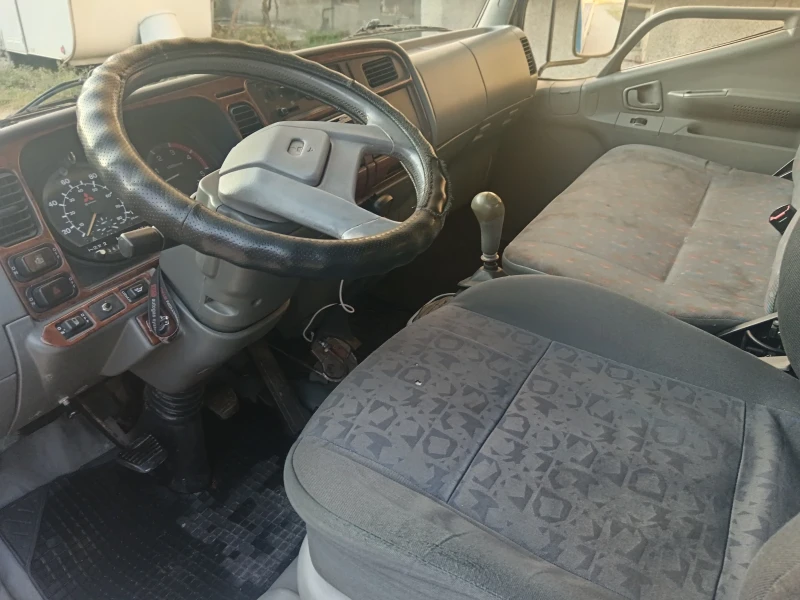 Mitsubishi Canter 2800куб.128 к с , снимка 5 - Камиони - 52471835