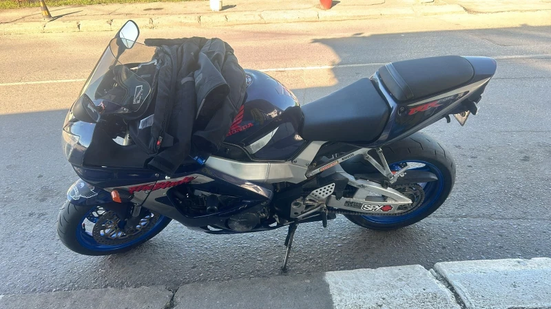 Honda Cbr 929rr, снимка 10 - Мотоциклети и мототехника - 52369974