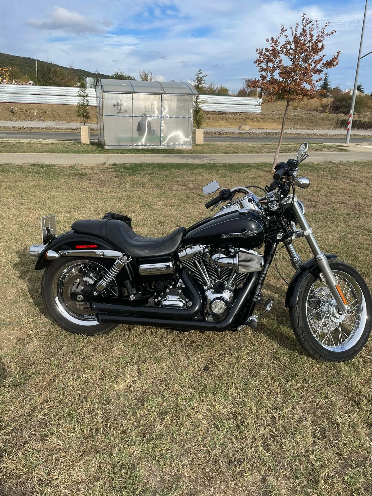 Harley-Davidson Dyna Super Glide - изображение 3