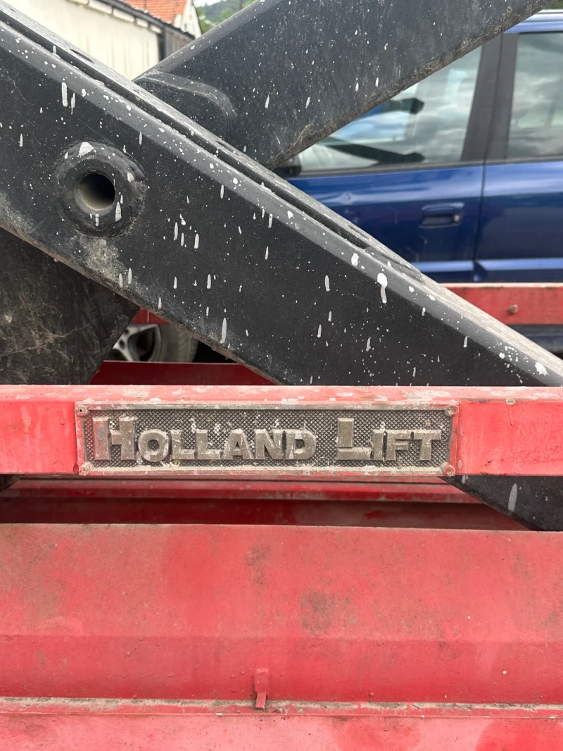 Автовишка Друга марка Holland lift, снимка 2 - Индустриална техника - 52642661