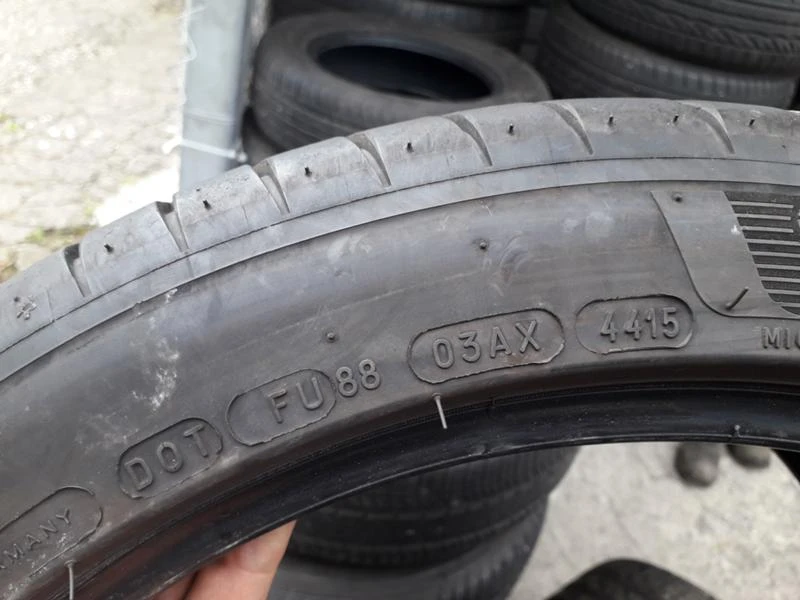 Гуми Летни 245/40R18, снимка 6 - Гуми и джанти - 25405876