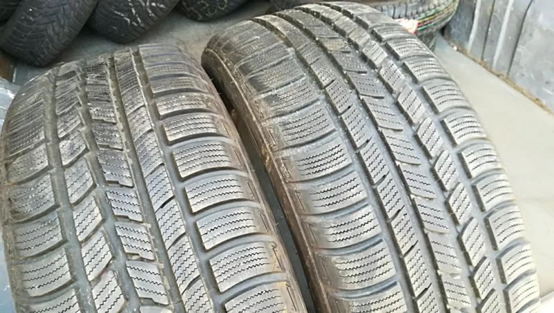 Гуми Зимни 205/55R16, снимка 2 - Гуми и джанти - 25608604