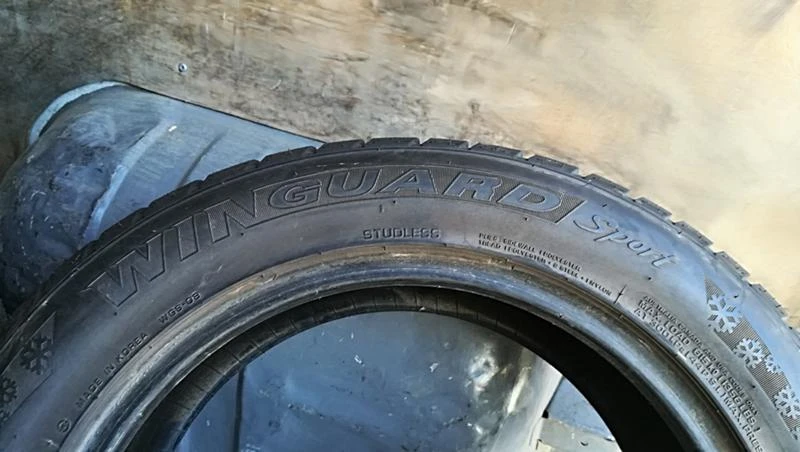 Гуми Зимни 205/55R16, снимка 7 - Гуми и джанти - 25608604