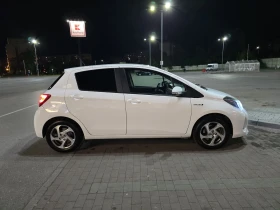 Toyota Yaris Hybrid, снимка 3