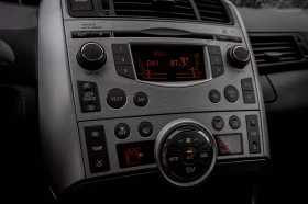 Toyota Verso 1.8 бензин ТОП! ПАНОРАМА! С ГАРАНЦИЯ!, снимка 13