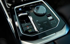 BMW 740 M xDrive Mhev - 169990 лв. / 86914.51 € - 52947139 6