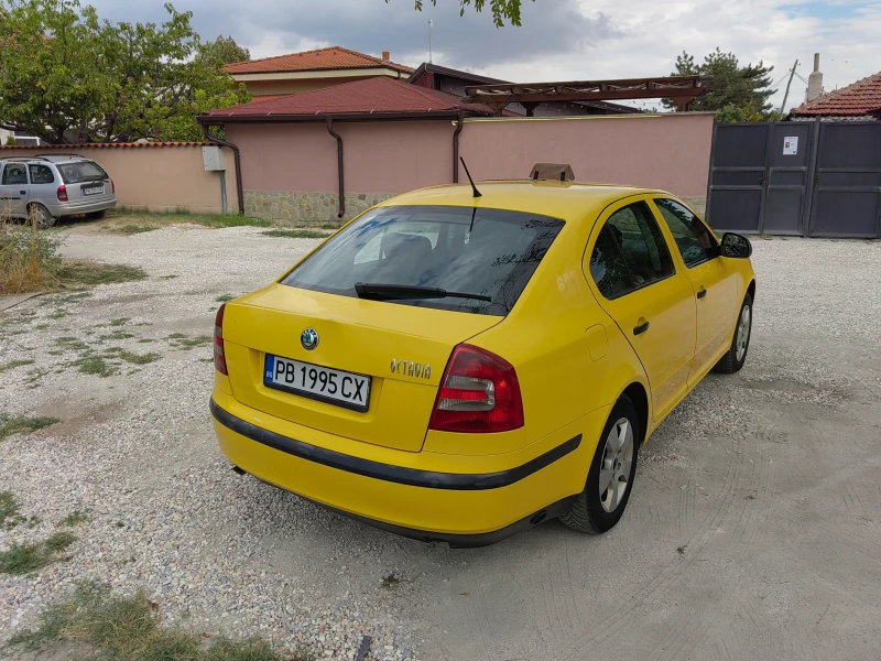 Skoda Octavia, снимка 5 - Автомобили и джипове - 47076574