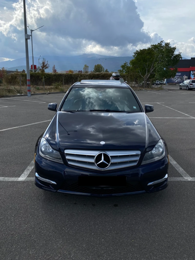 Mercedes-Benz C 300 AMG 4-MATIC, снимка 2 - Автомобили и джипове - 47306386