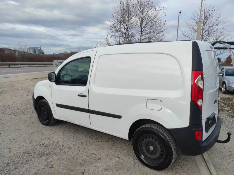 Renault Kangoo 1.5dci Климатик, снимка 4 - Автомобили и джипове - 48418291