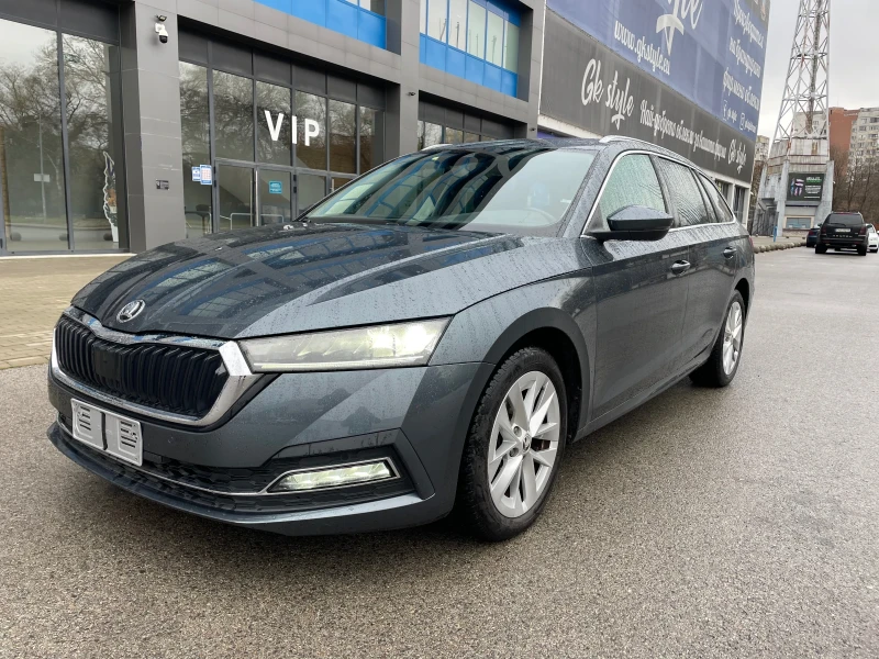 Skoda Octavia 2.0 TDI Sport, снимка 1 - Автомобили и джипове - 48473280