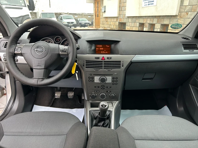 Opel Astra 1.6i EXCLUSIVE , снимка 11 - Автомобили и джипове - 49316911