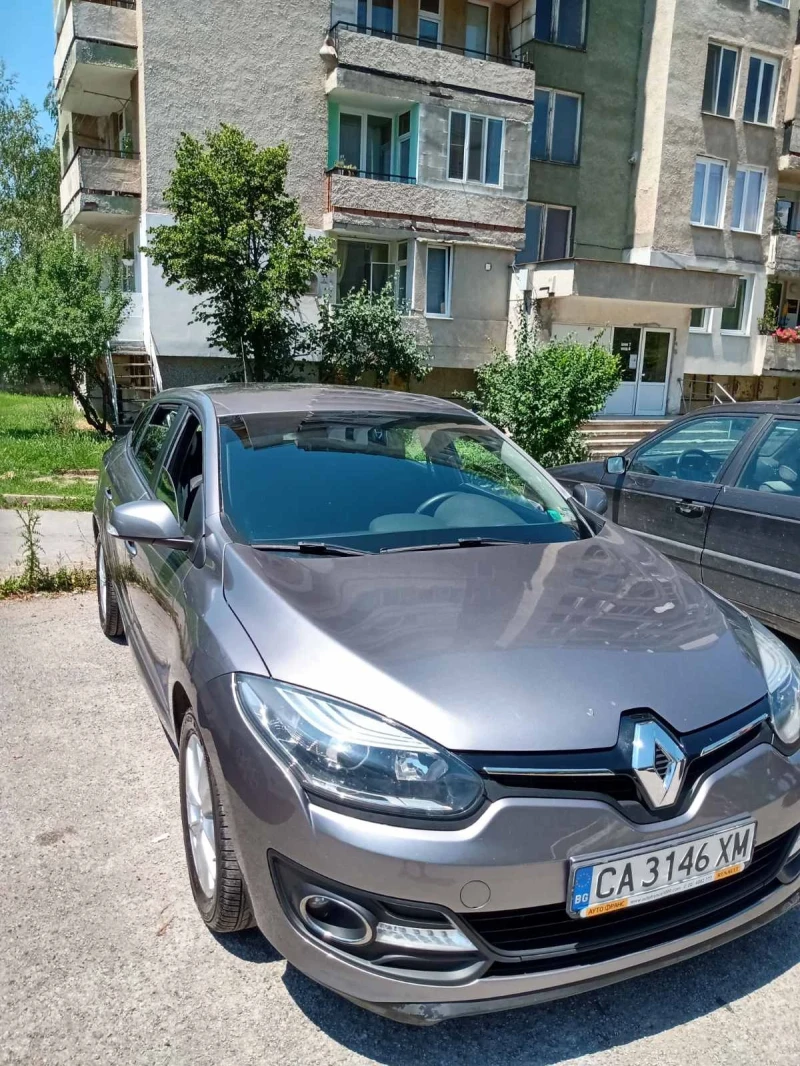 Renault Megane, снимка 1 - Автомобили и джипове - 49419557