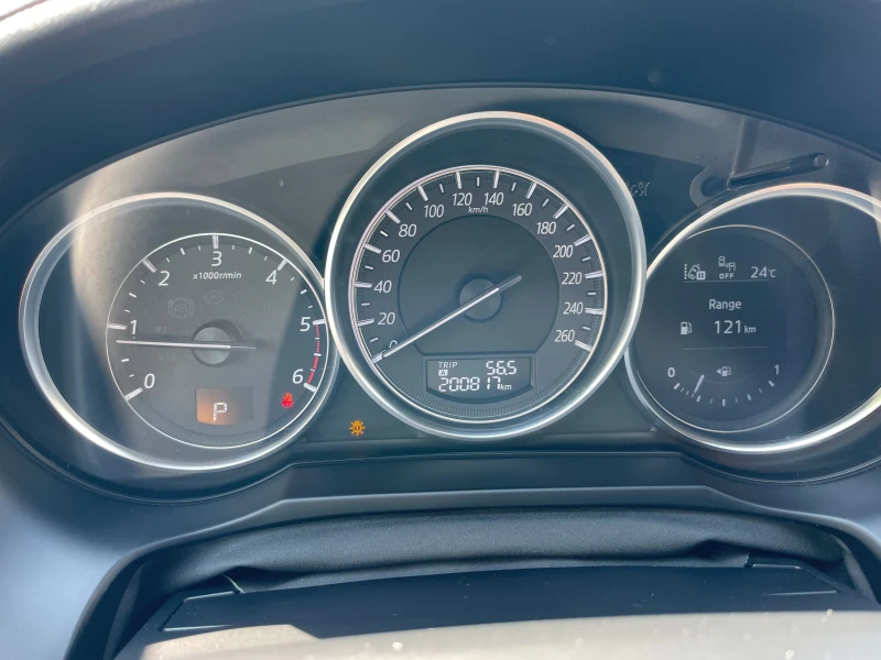 Mazda 6 AWD, снимка 10 - Автомобили и джипове - 51361966