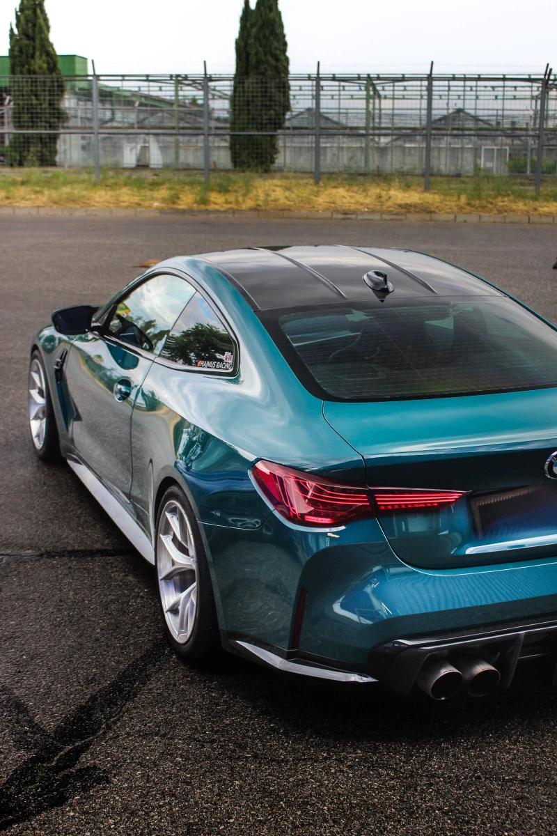 BMW M4 Competition Track Tool, снимка 2 - Автомобили и джипове - 52750280