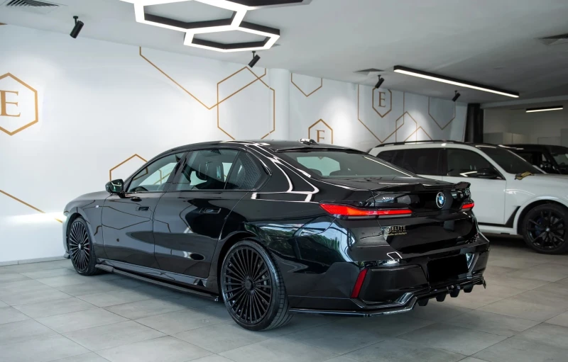 BMW 740 M xDrive Mhev, снимка 3 - Автомобили и джипове - 52559789