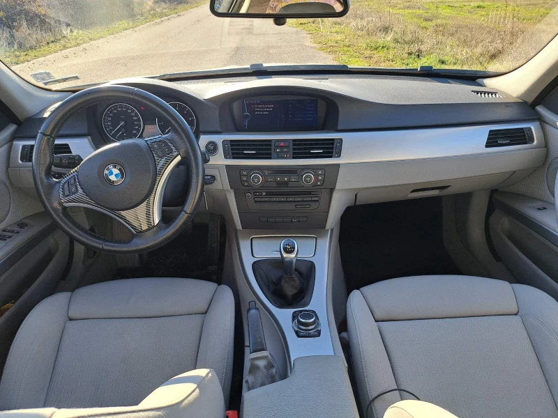 BMW 320, снимка 2 - Автомобили и джипове - 52776141