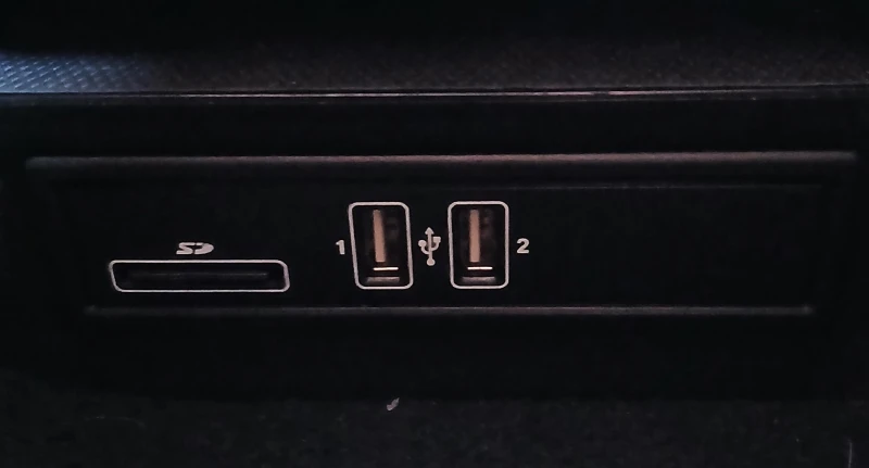 Mercedes-Benz C 180 Led intelligent light system , снимка 16 - Автомобили и джипове - 52910300