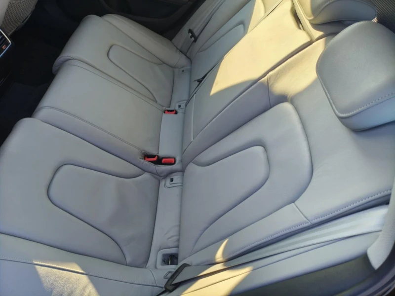 Audi A4 2.0 TDI, снимка 4 - Автомобили и джипове - 53372331