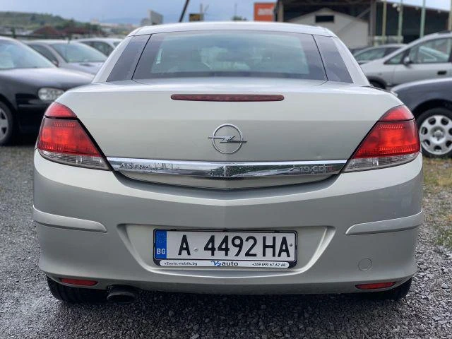 Opel Astra 1.9CDTI КАБРИОЛЕТ, снимка 4 - Автомобили и джипове - 46355667