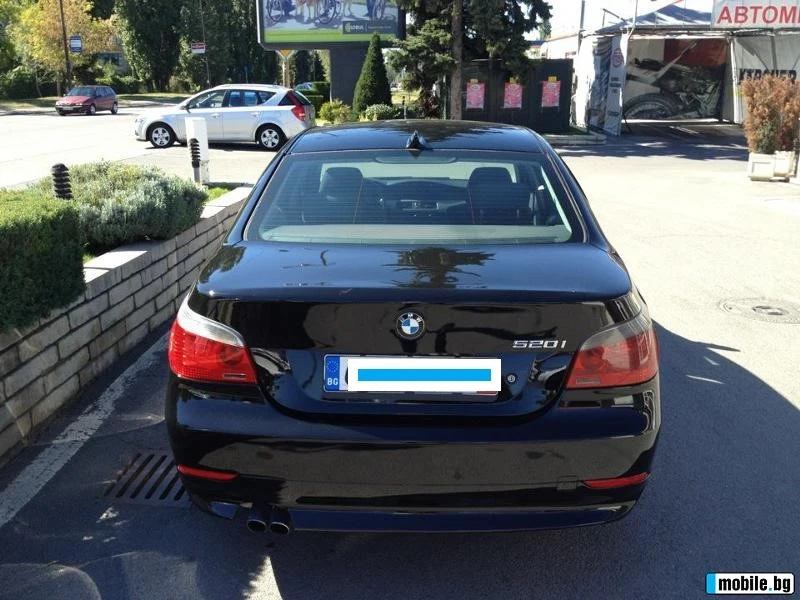 BMW 520 I ГАЗ/БЕНЗИН, снимка 3 - Автомобили и джипове - 49128357