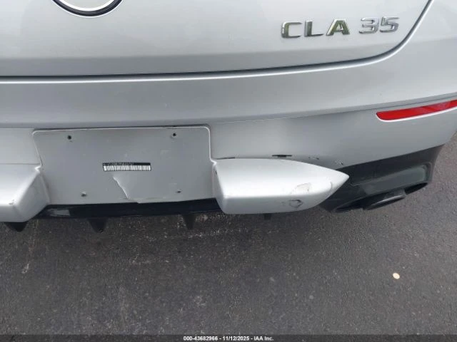 Mercedes-Benz A 35 4MATIC CARFAX АВТО КРЕДИТ , снимка 14 - Автомобили и джипове - 52737628