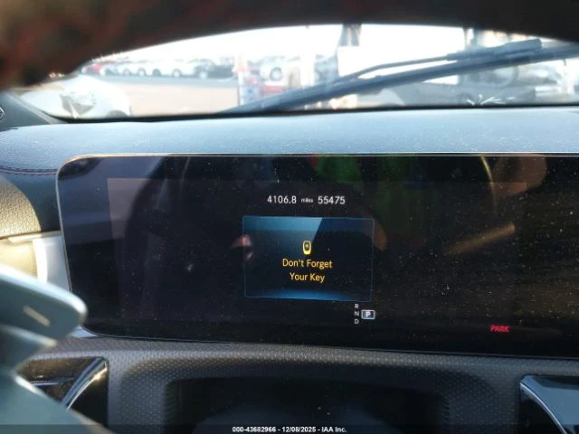 Mercedes-Benz A 35 4MATIC CARFAX АВТО КРЕДИТ , снимка 6 - Автомобили и джипове - 52737628