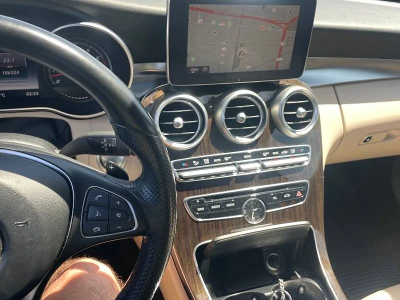 Mercedes-Benz C 400 * PANO * BURMESTER * МЪРТВА ТОЧКА, снимка 5 - Автомобили и джипове - 54841492