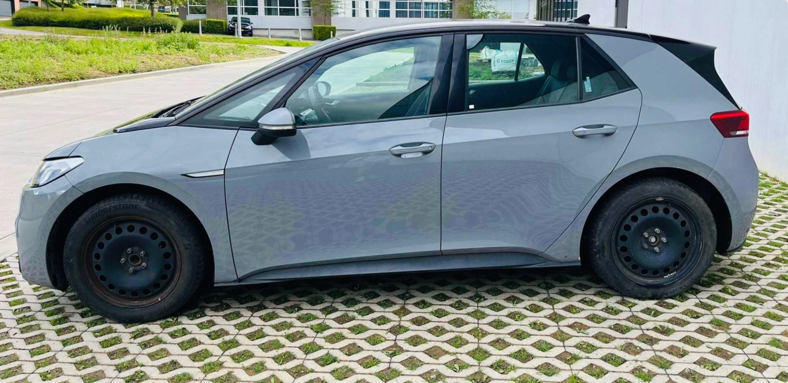 VW ID.3 IID.3 46KWh Pure Performance, снимка 2 - Автомобили и джипове - 51176766