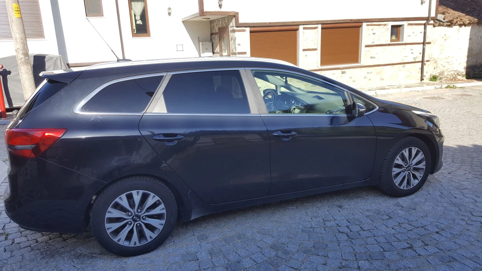 Kia Ceed 1.6 crdi/136/ Euro6/ EcoDinamic - изображение 9