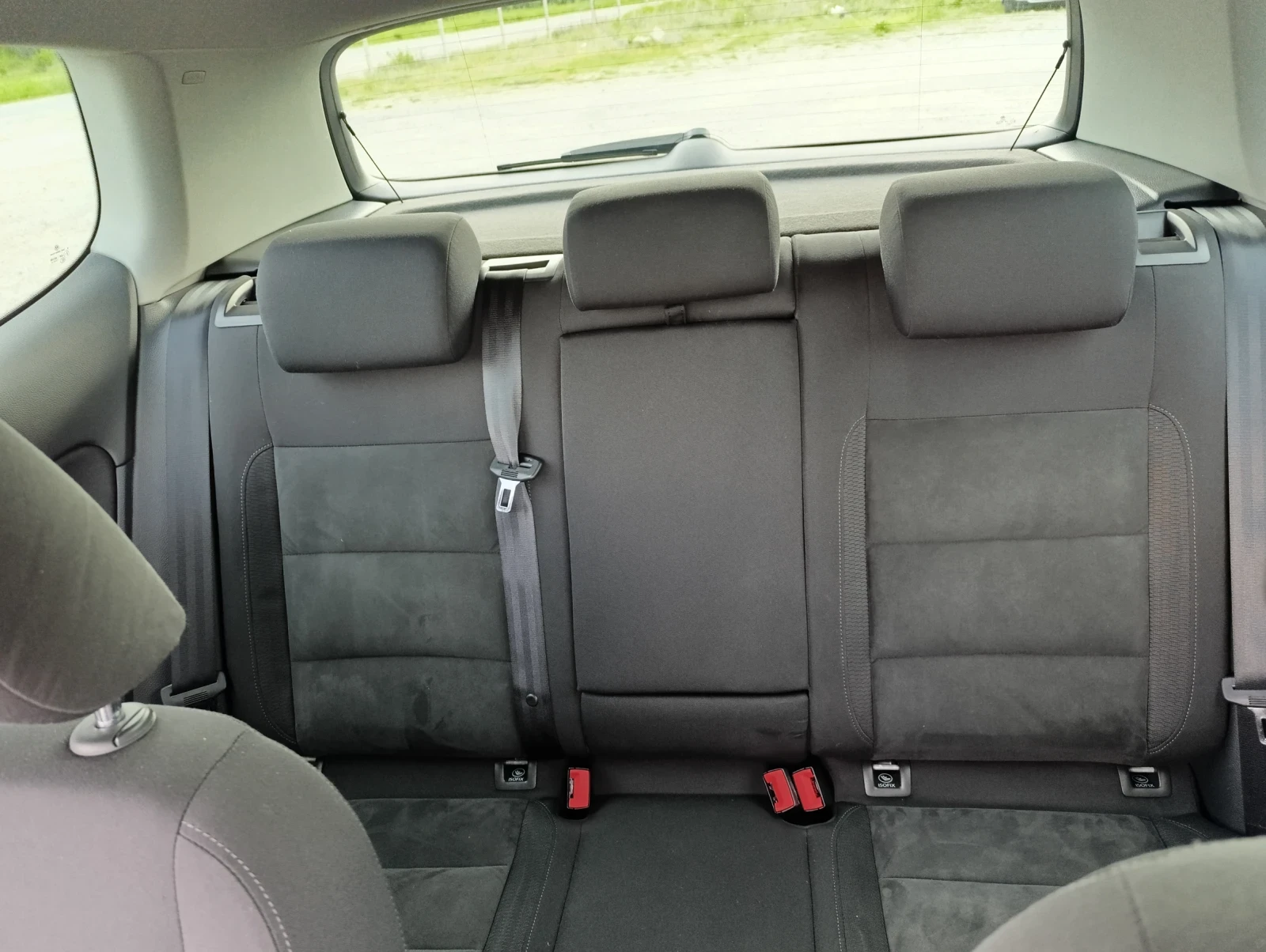 VW Golf 1, 6 дизел МАТ ГРАФИТ - изображение 7