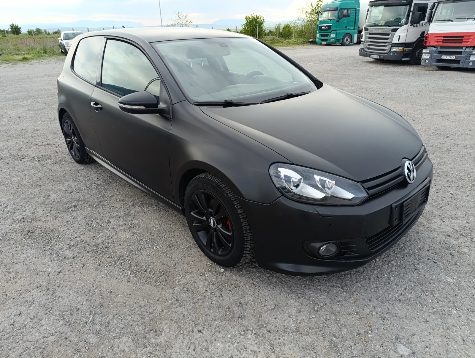 VW Golf 1, 6 дизел МАТ ГРАФИТ - изображение 10
