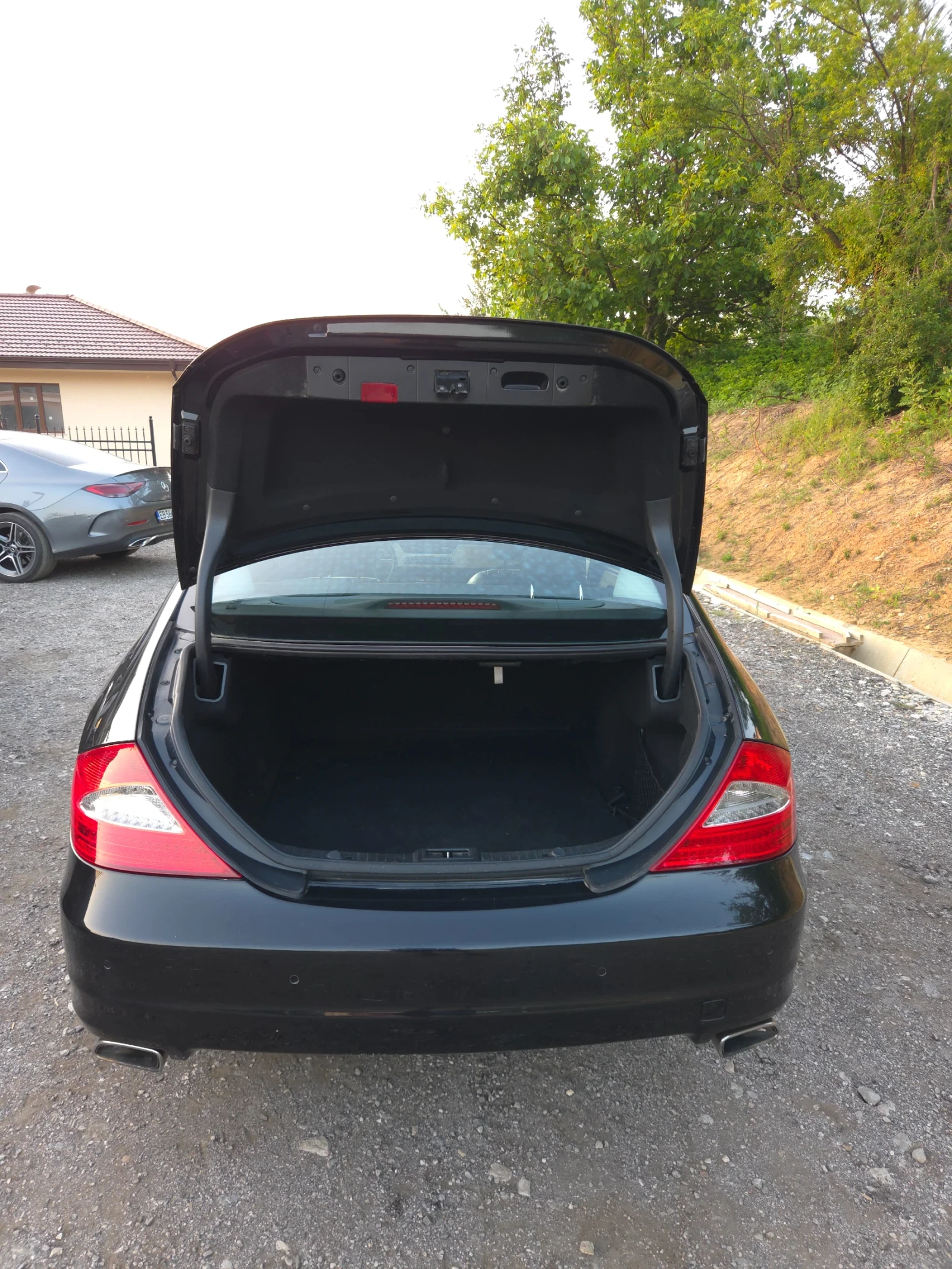 Mercedes-Benz CLS 320  - изображение 3