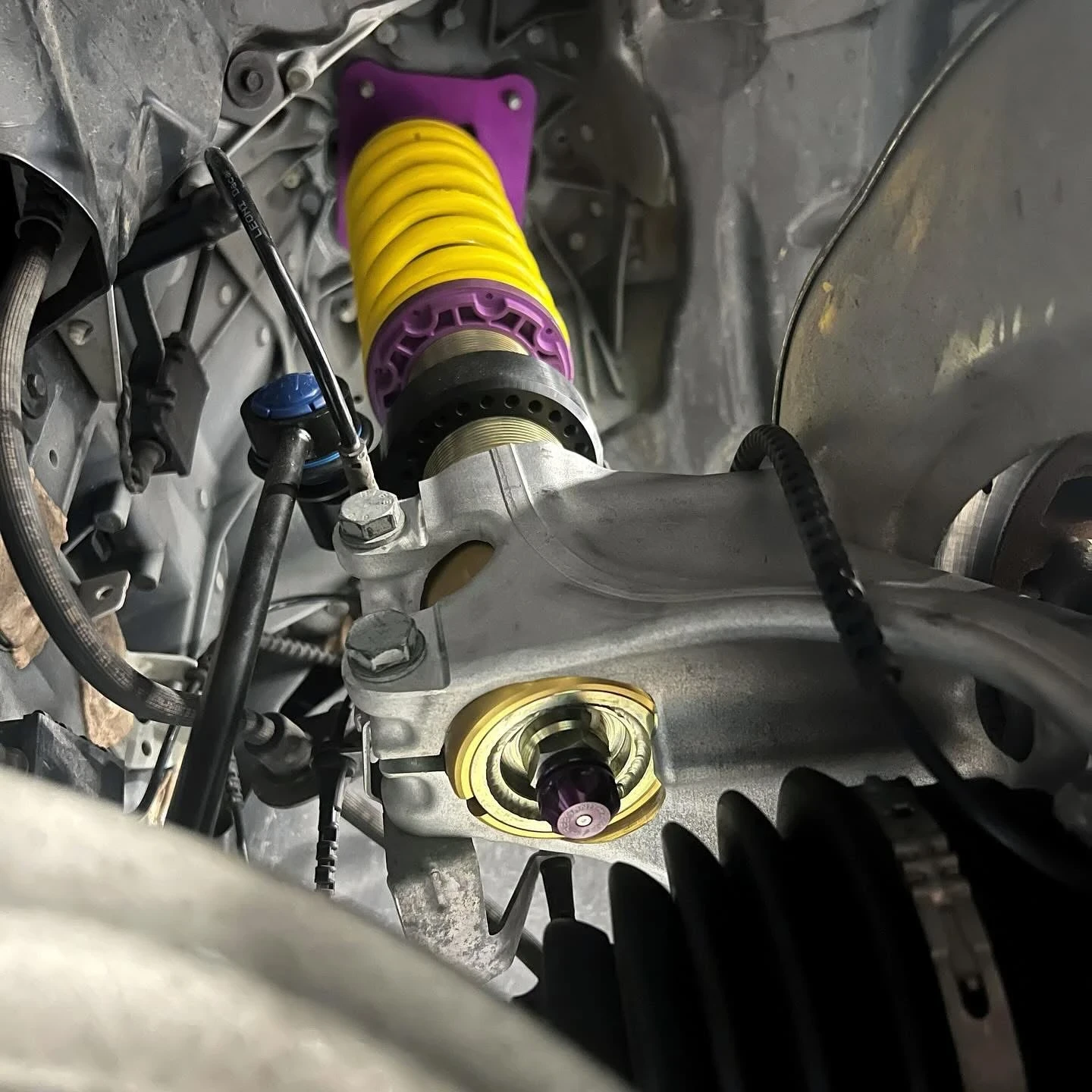 BMW M4 Competition Track Tool | Mobile.bg   13