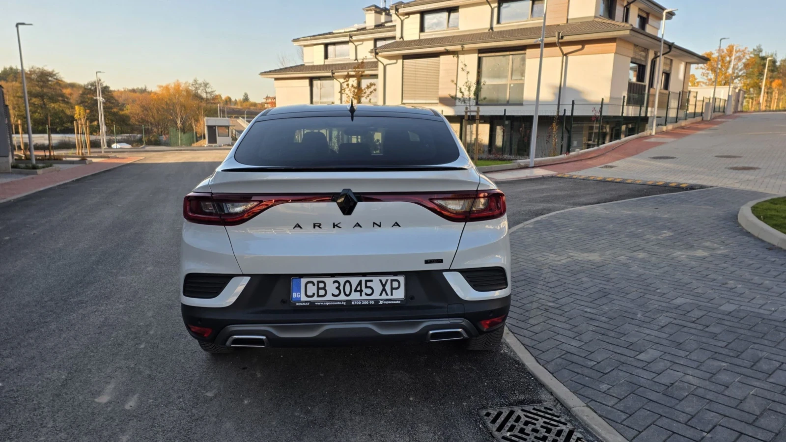 Renault Arkana 1.6 E-tech Engineered - изображение 6