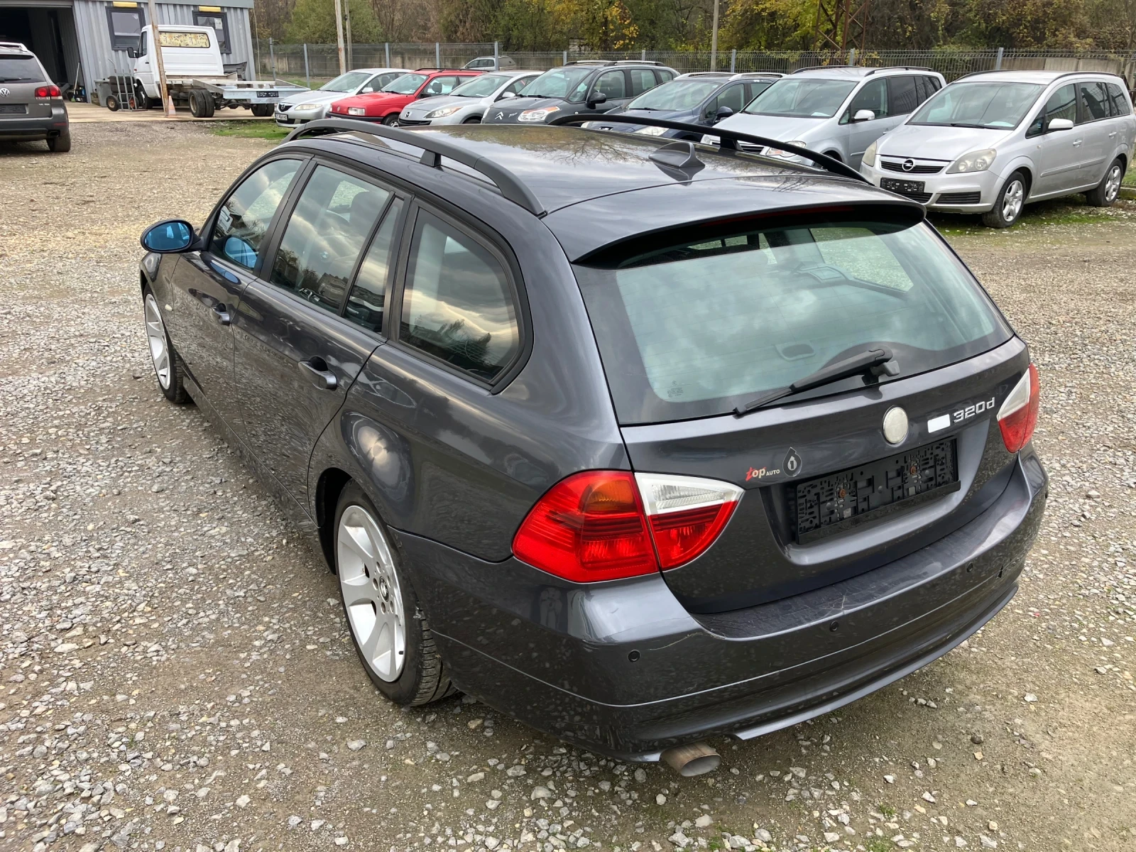 BMW 320 2.0 D | Mobile.bg   4