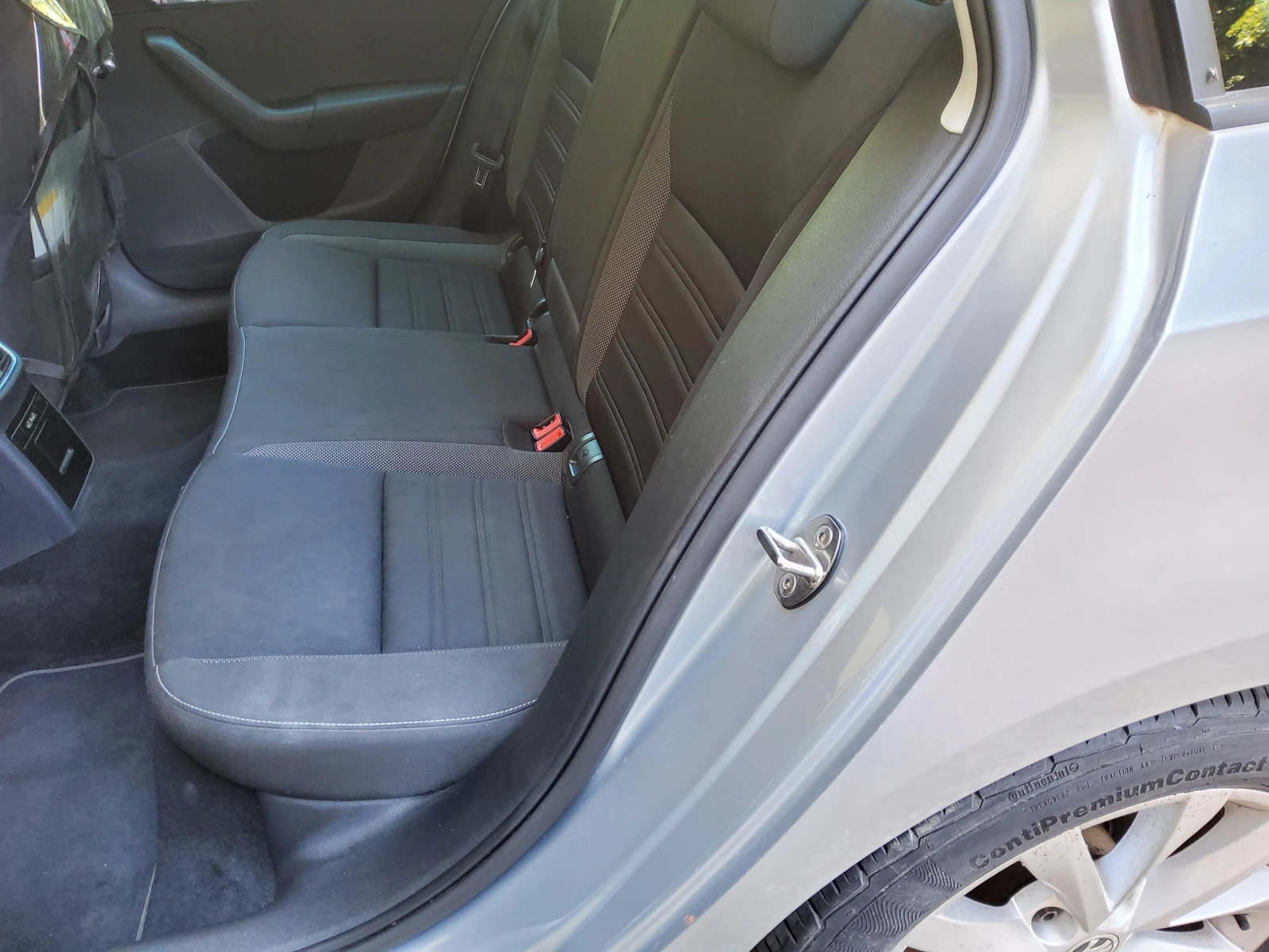 Skoda Octavia, снимка 12 - Автомобили и джипове - 55213058