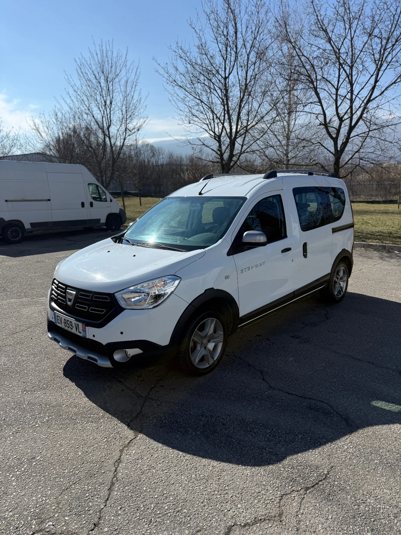 Dacia Dokker 1.2 TCe, снимка 3 - Автомобили и джипове - 53724190