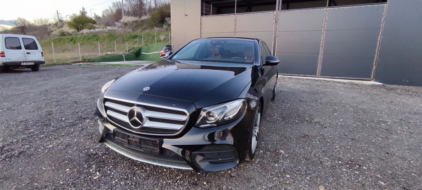 Mercedes-Benz E 220 2.2 AMG-premium FULL