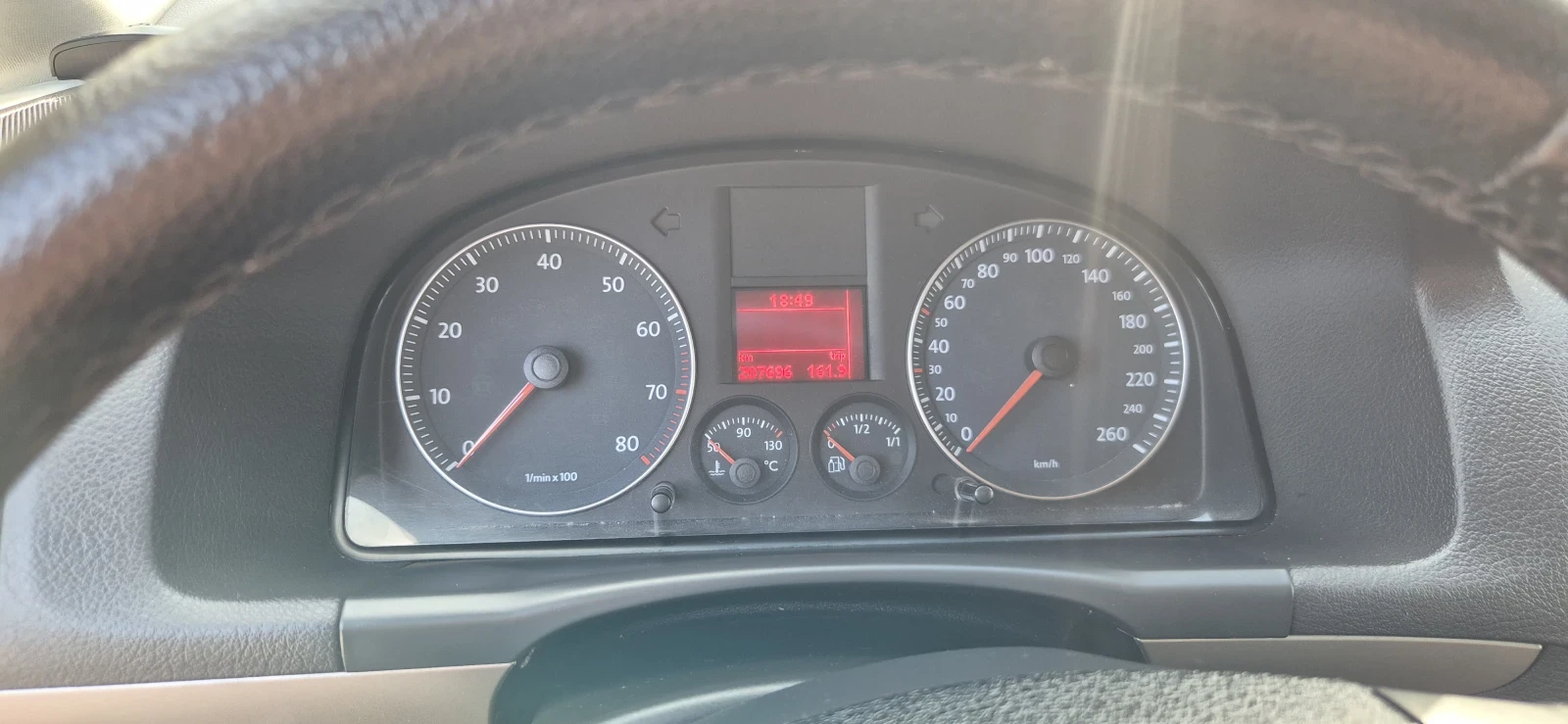 VW Touran 2.0 метан, снимка 12 - Автомобили и джипове - 54853757